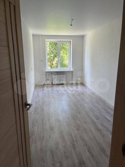 3-к. квартира, 60 м², 3/5 эт.