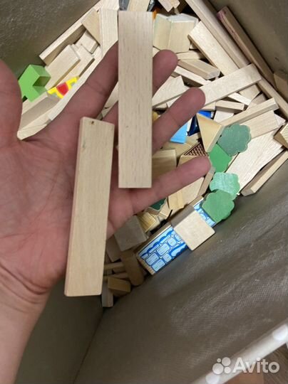 Большая коробка деревяшее для маленьких детей