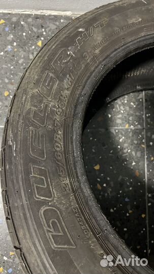 Bridgestone Dueler H/T 215/60 R17