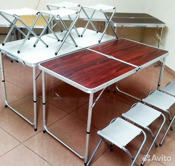 Стол туристический складной и 4 стула