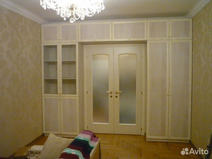 Сборщик мебели