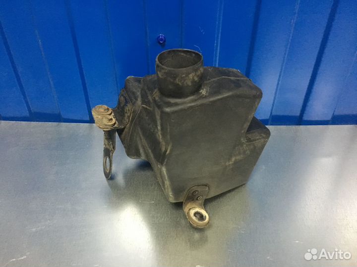 Резонатор воздушного фильтра Киа Спектра