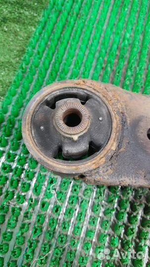 Рычаг передний правый нижний Hyundai IX35 2011