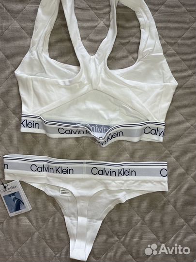 Комплект нижнего белья Calvin Klein