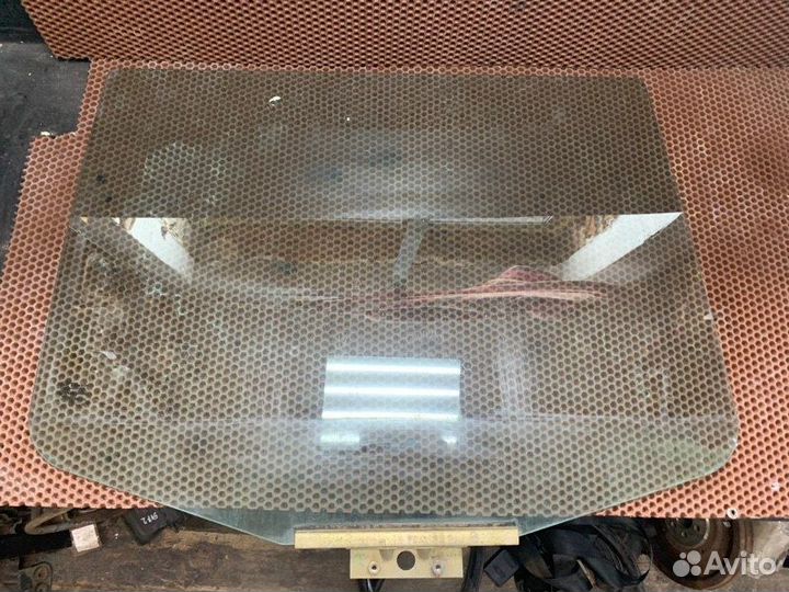 Стекло заднее правое УАЗ Патриот 23632 пикап