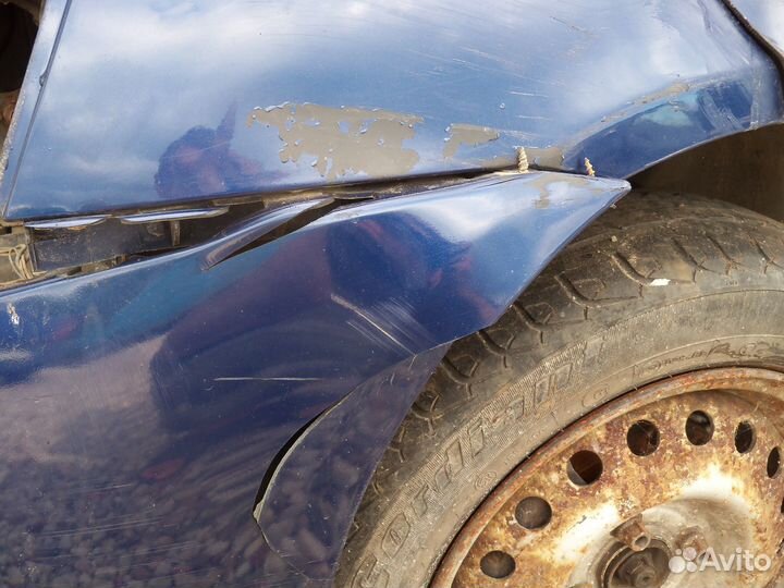 Бампер передний (Под ремонт) Renault Symbol 2006г