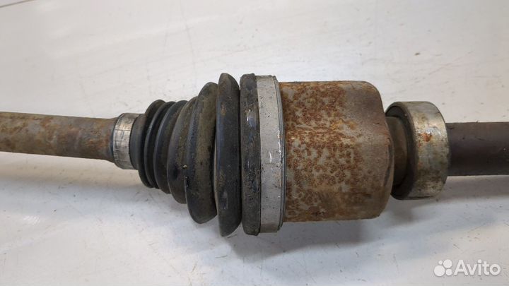 Полуось правая передняя Renault Trafic