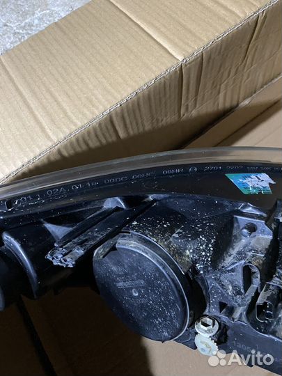 Фара передняя левая renault fluence 2009-2013