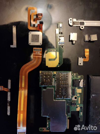 Смартфон Xiaomi redmi 6 по запчастям