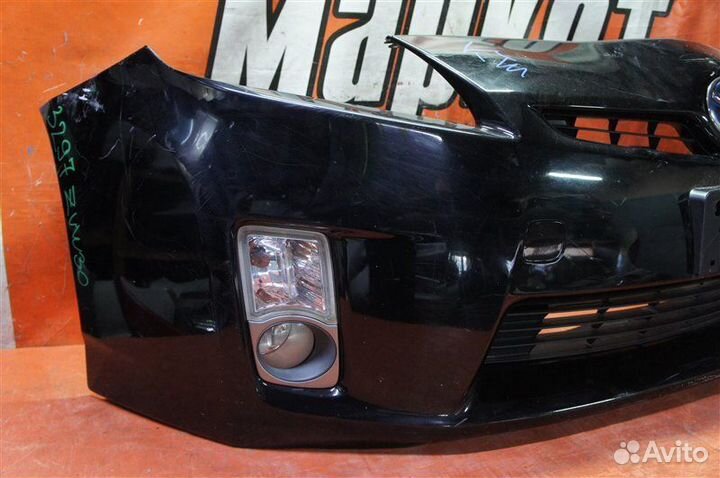 Бампер передний Toyota Prius ZVW30 2010