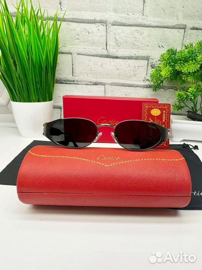 Солнцезащитные очки женские cartier