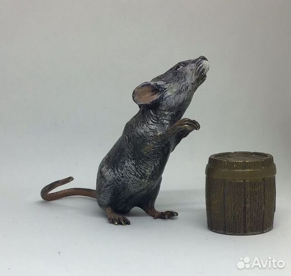 Бронза крыса антиквариат Bergman литера В в