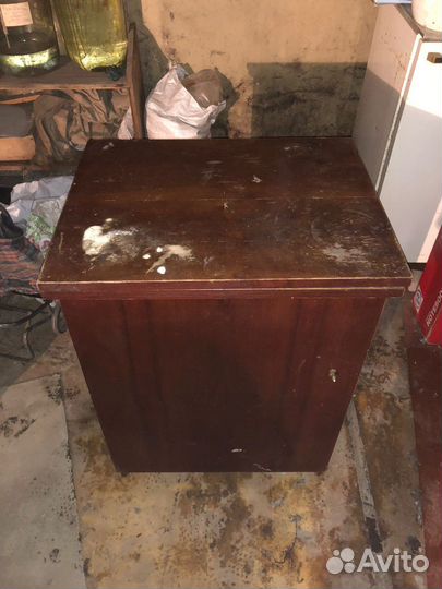 Швейная машинка Чайка