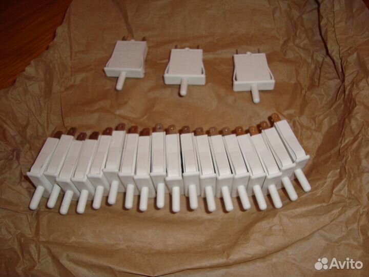 Запчасть на холодильник