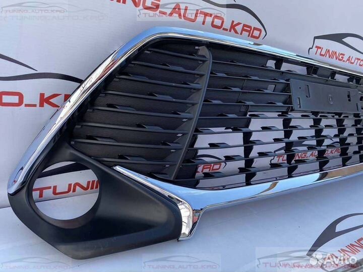 Решетка радиатора Toyota Camry 55 exclusive H9908