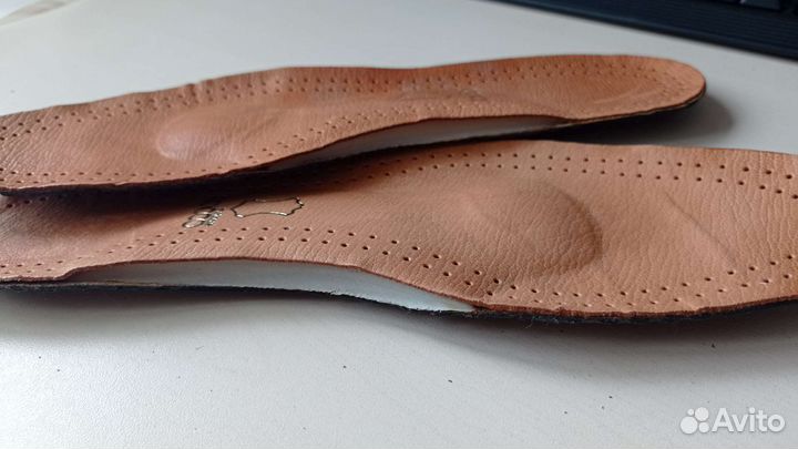 Ортопедические стельки, подпяточники Tacco