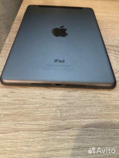 Планшет apple iPad mini 3