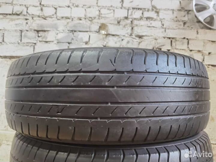 Michelin Latitude Tour HP 225/65 R17 102H