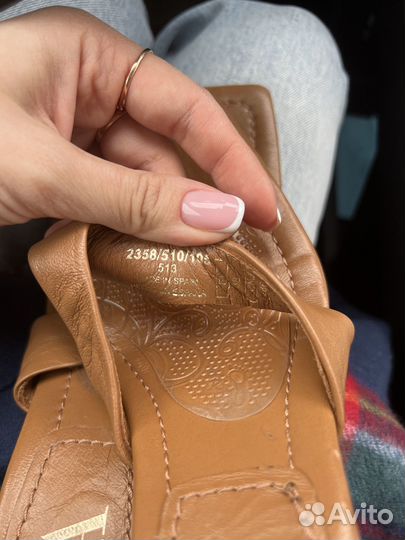 Кожаные босоножки zara,38 оригинал