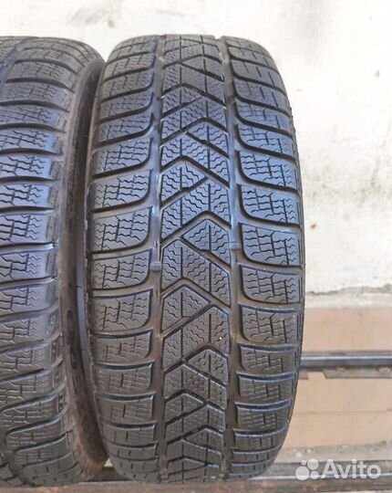 Pirelli Winter Sottozero 3 205/45 R17 98H