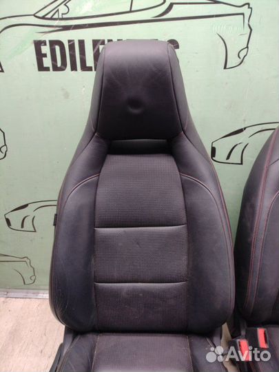 Сиденья комплект передняя Mercedes Benz Gla-Class