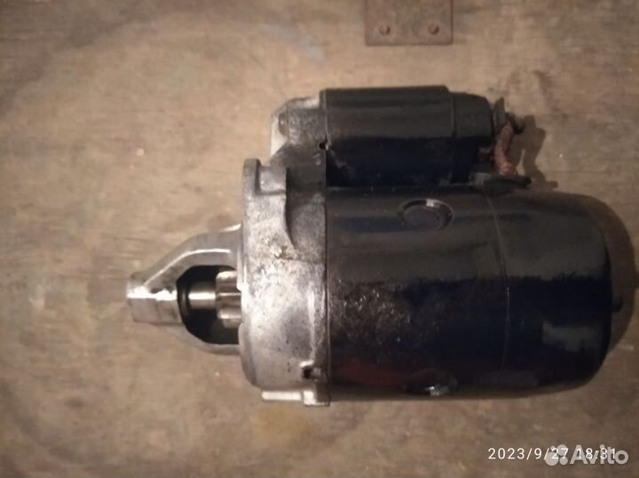 Стартер на Мазда 929,626