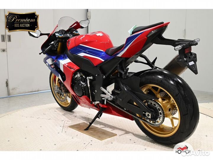 Honda CBR 1000 RR/RA Fireblade 2023г