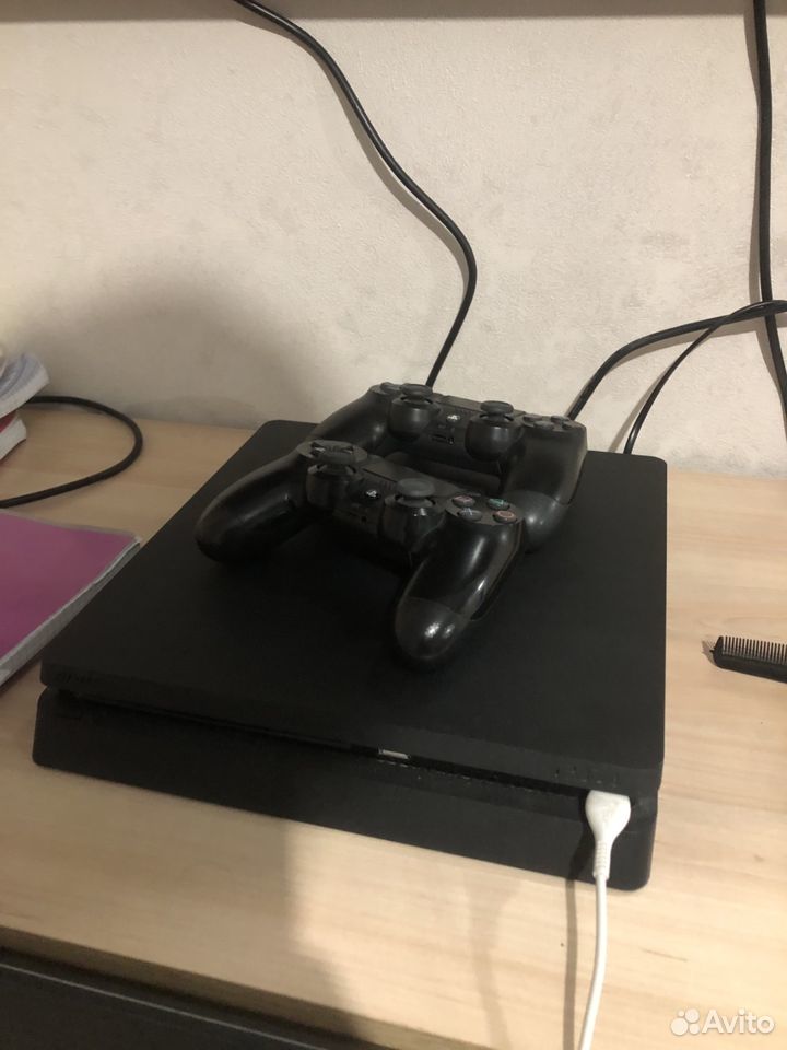 Ps4 slim 1tb