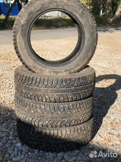 Bridgestone Ice Cruiser 7000 185/65 R15