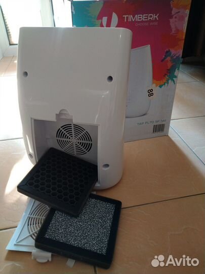 Очиститель и ионизатор воздуха