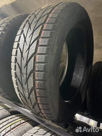 Toyo Snowprox S953 225/55 R17 101V