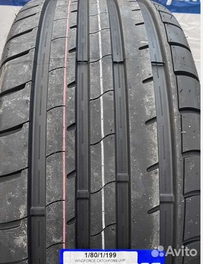 Windforce Catchfors UHP 235/45 R17 97W