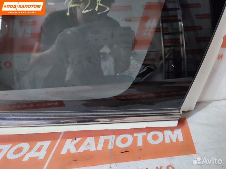 Стекло кузовное заднее правое Mitsubishi Outlander