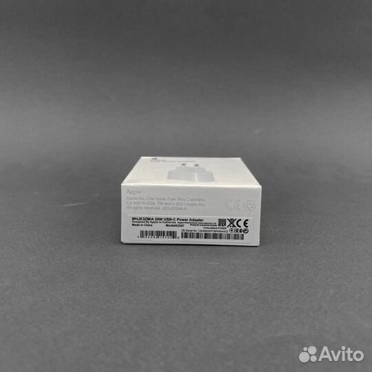 Блок питания Apple 20W