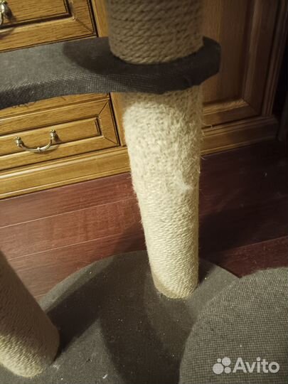 Домик для кошки с когтеточкой