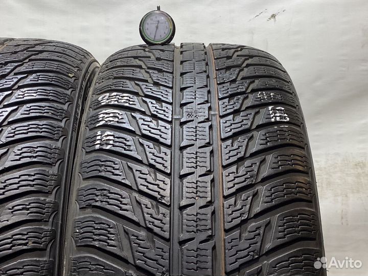Nokian Tyres WR SUV 3 265/50 R19