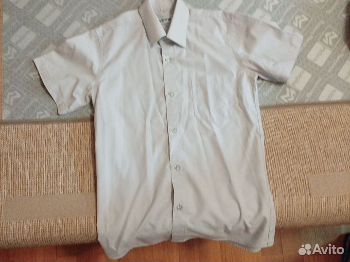 Школьные рубашки