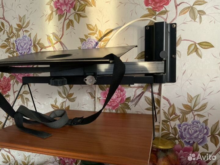 Подставка/кронштейн под микроволновку и телевизор