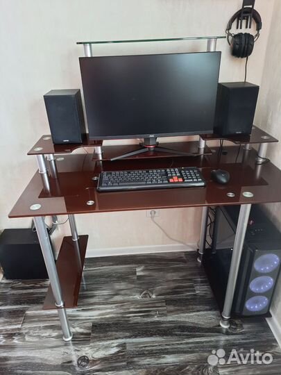 Комьютерный стол