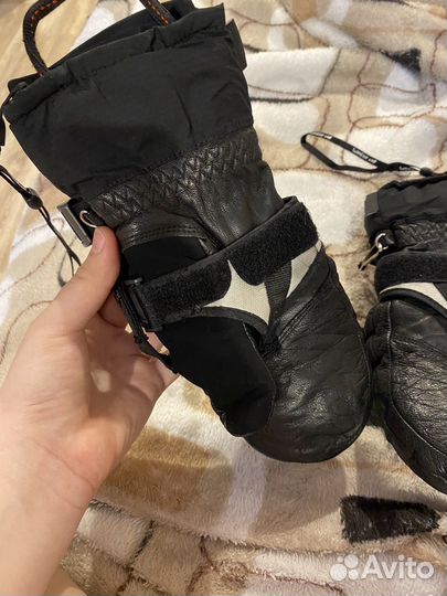 Горнолыжные варежки leki