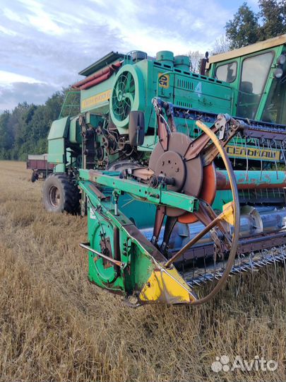 Комбайн Ростсельмаш Дон 1500Б, 2005