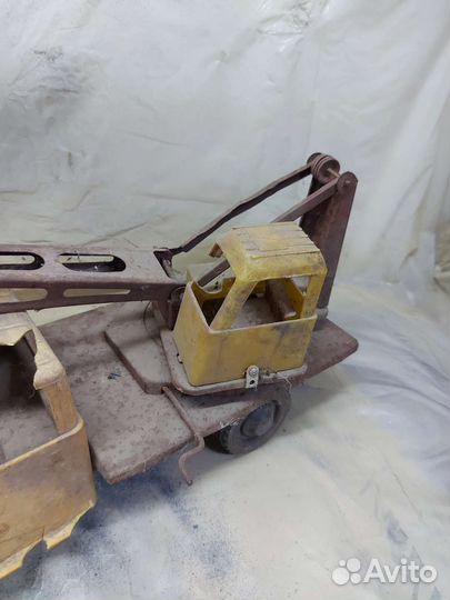 Детская игрушка СССР Автокран зил130