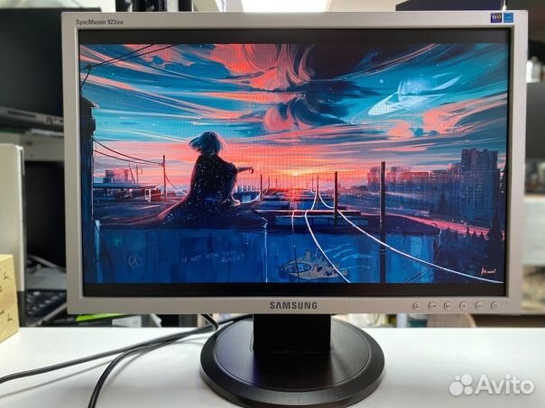 Монитор Samsung SyncMaster 923nw