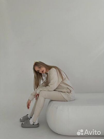 Костюм спортивный со стрипами