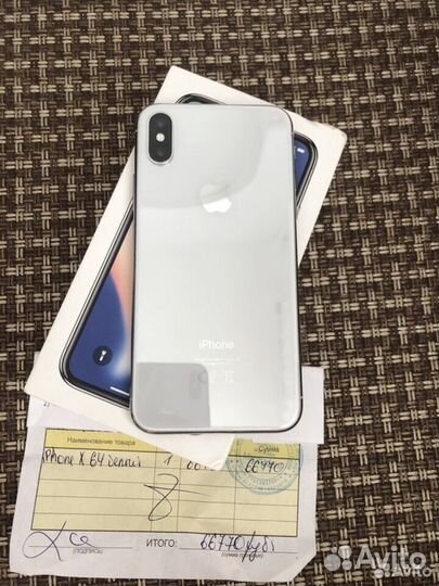 Телефон iPhone x