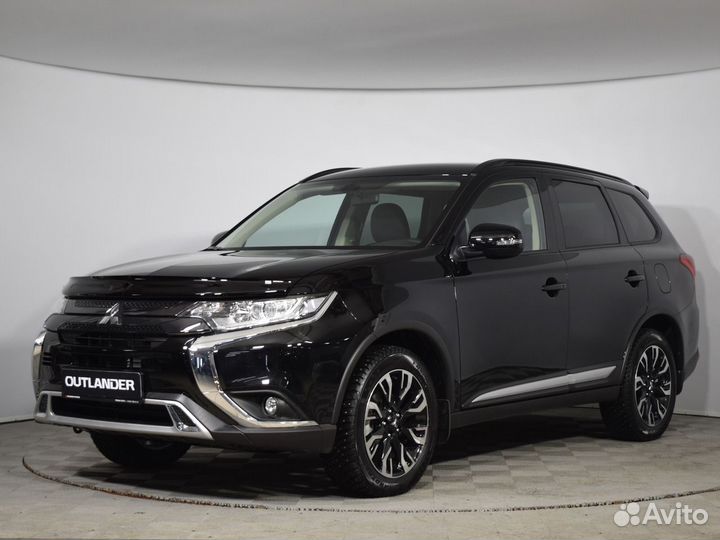 Mitsubishi Outlander 2 CVT, 2022
