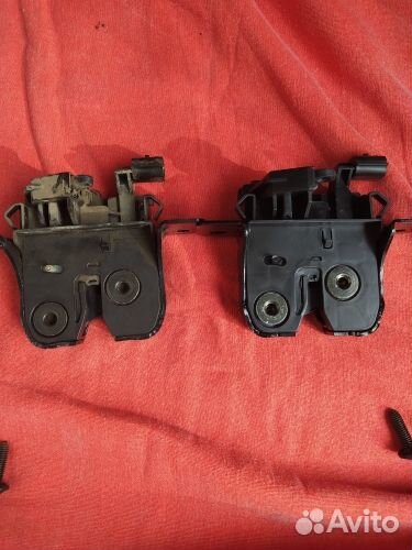 Замок багажника Duster, Sandero, Nissan Terrano 3