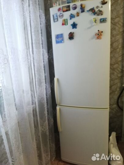 Холодильник бу LG