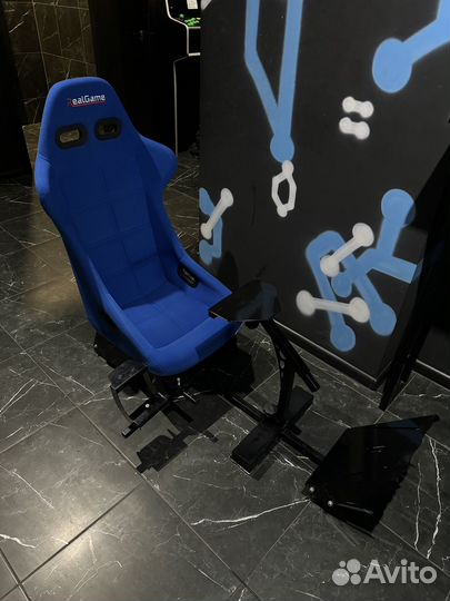 Кокпит для симрейсинга RealGame