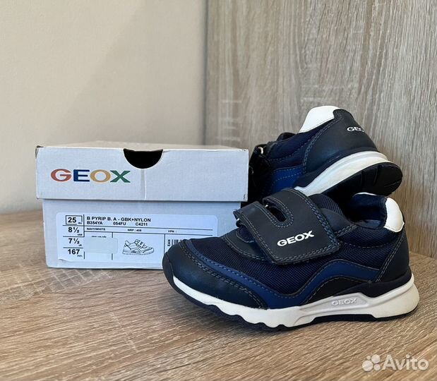 Кроссовки geox для мальчика